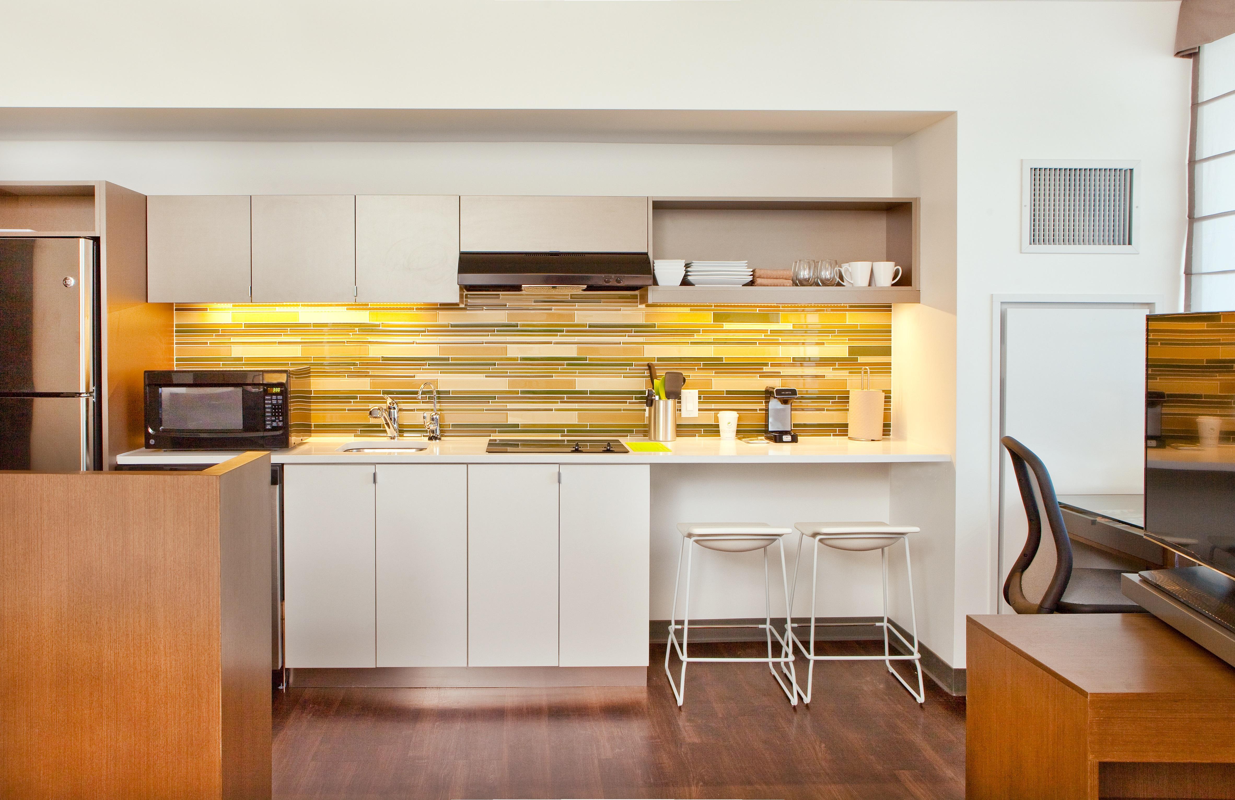 Отель Element Boston Seaport District Экстерьер фото